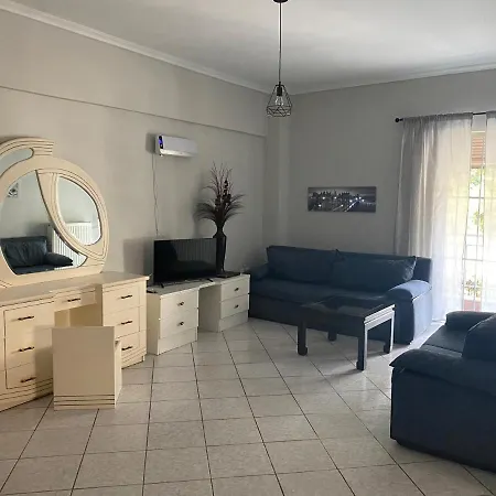 Apartment Theas