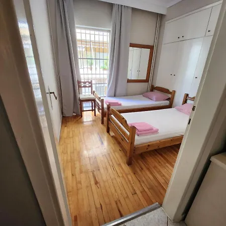 Theas Apartment